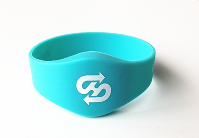 高频硅胶腕带标签